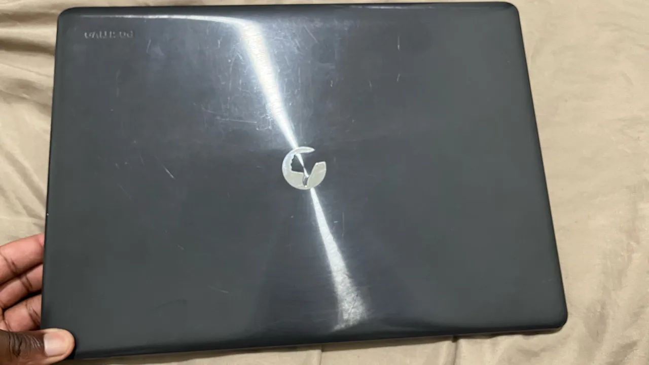 Notbook positivo para retirada de peças 