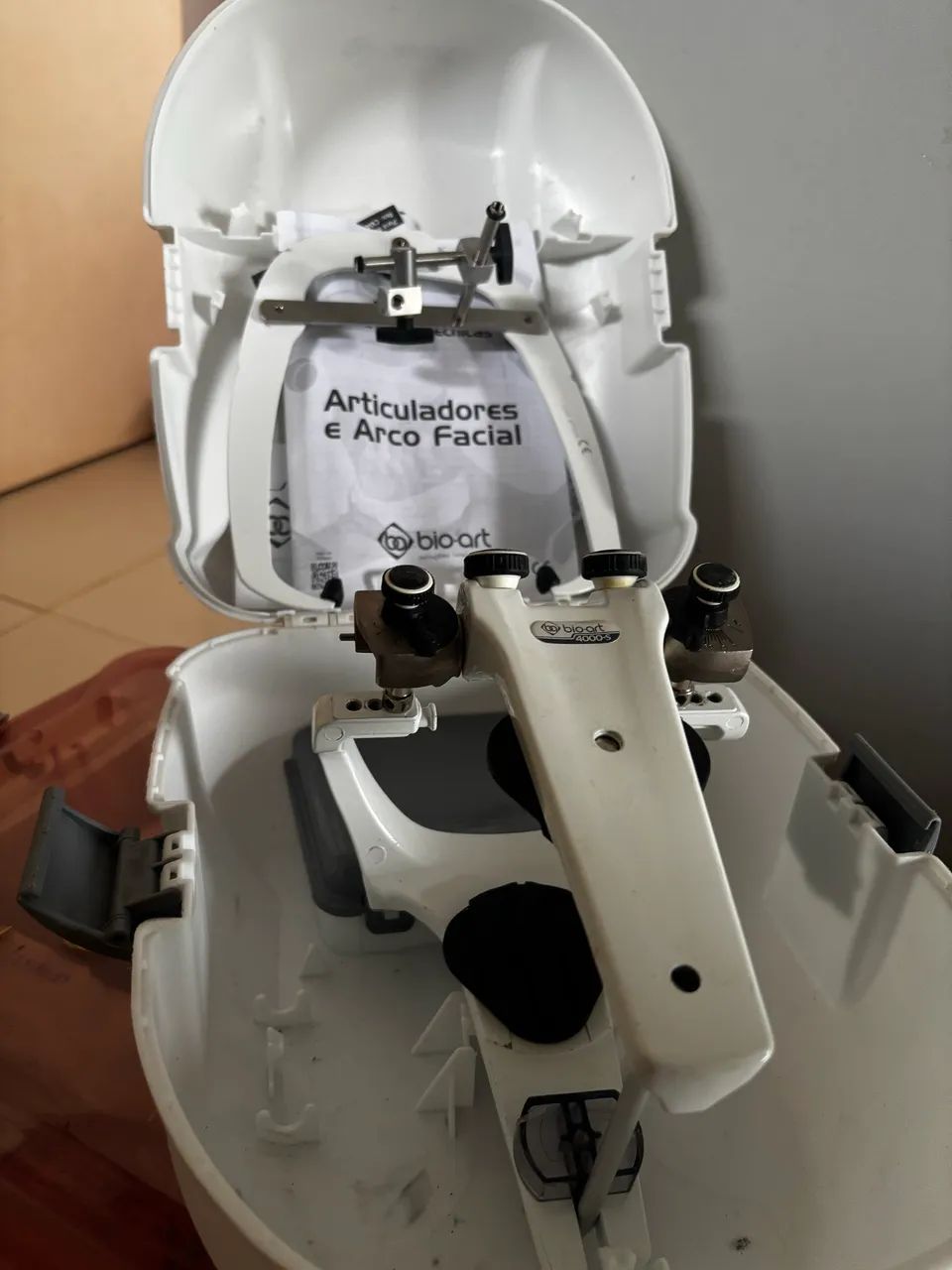 Articulador e Arco Facial - Foto 5