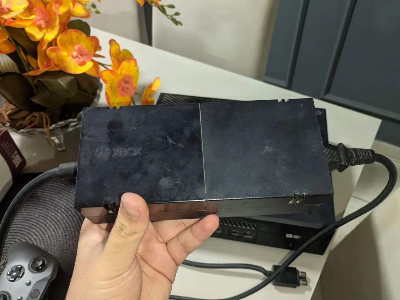 Xbox one FAT 500gb com placa Queimada (Fonte funcionando) - Foto 4