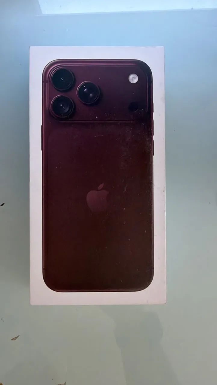 iPhone 18 pro max 256gb (lacrado)
