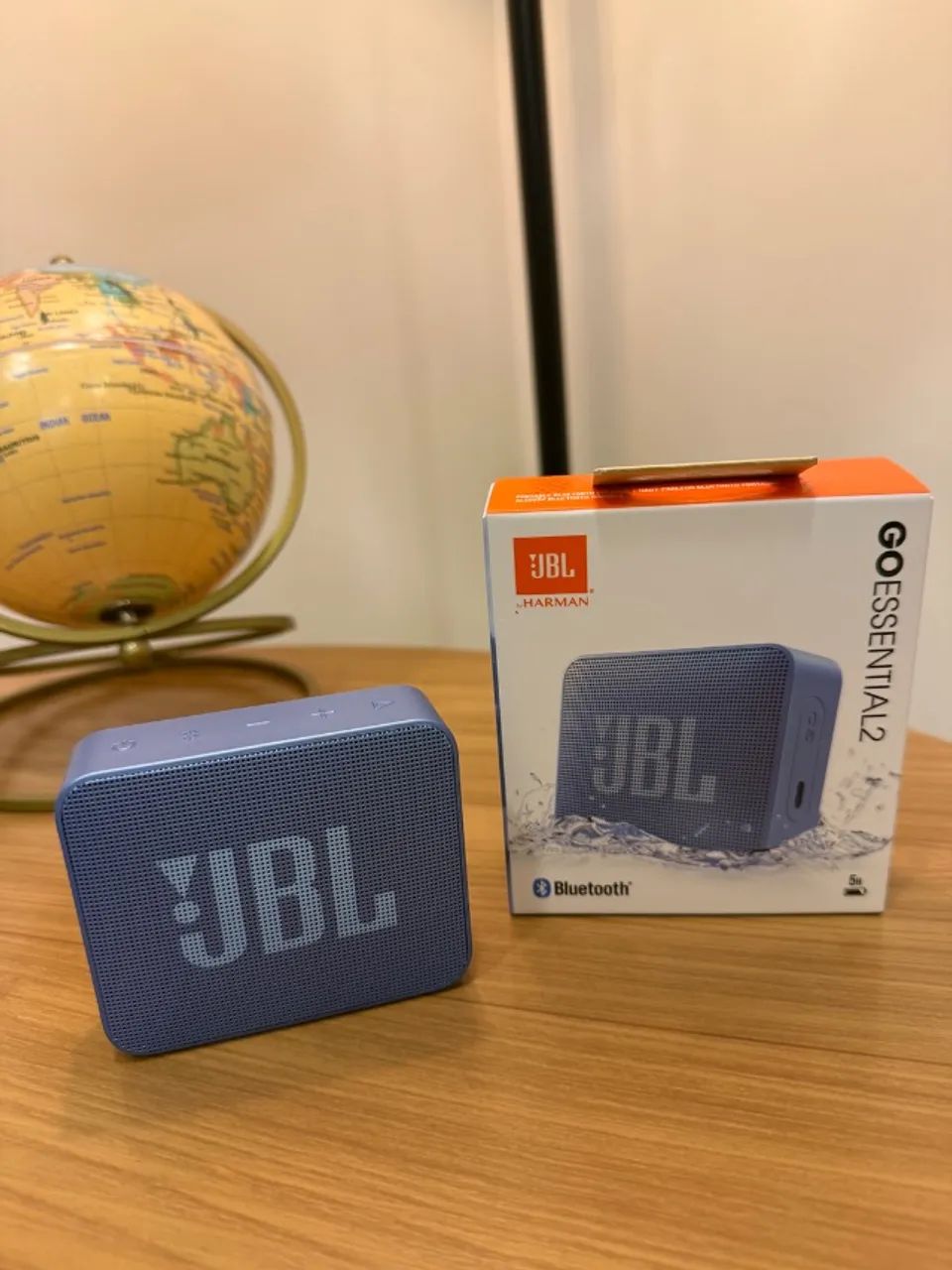 Caixa de Som Bluetooth JBL Go Essential 2 - Nova Na Caixa