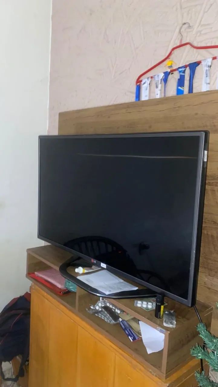 Tv LG para retirar peças ou arrumar  - Foto 2