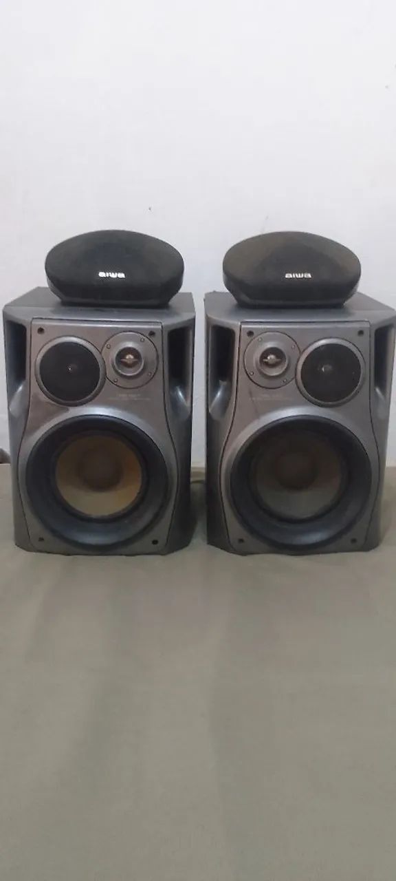 Caixa Aiwa F9