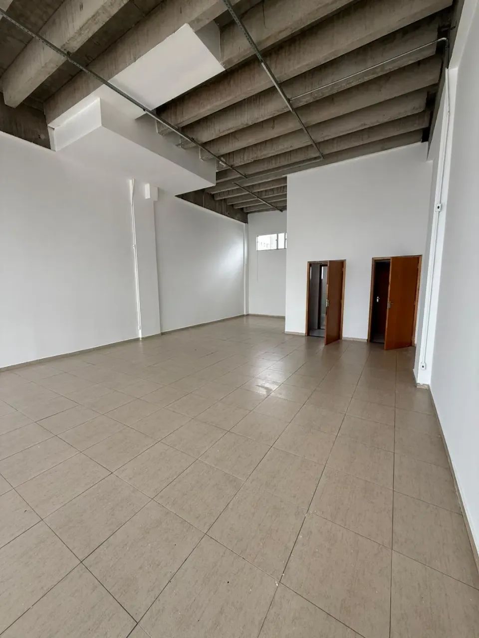Salão Comercial Catharina Zanaga - Foto 5