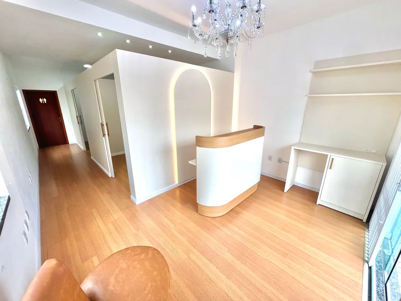 Alugo sala comercial no Centro de Penha  - Foto 4