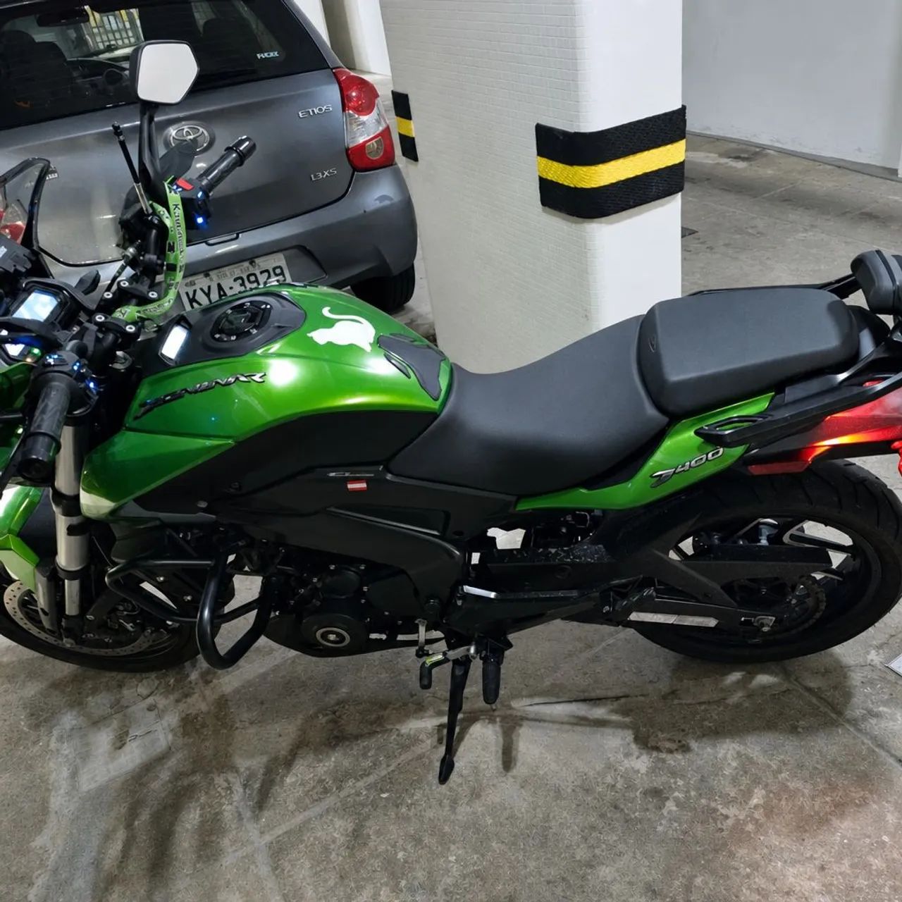 Dominar 400 - Foto 2