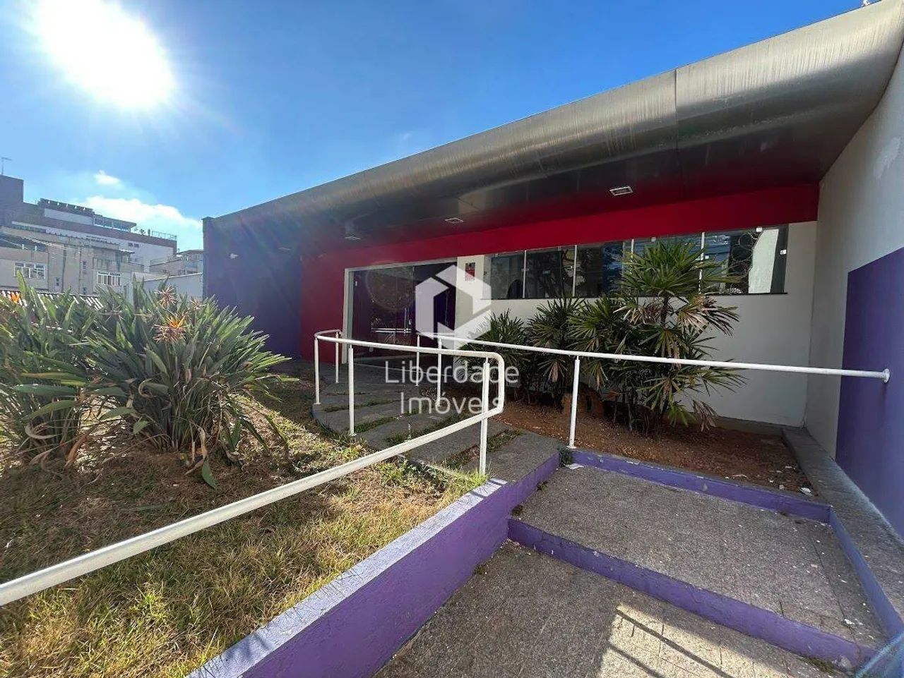 Casa comercial para aluguel no Coração Eucarístico, Belo Horizonte, 6 quartos, 2 vagas - Foto 2
