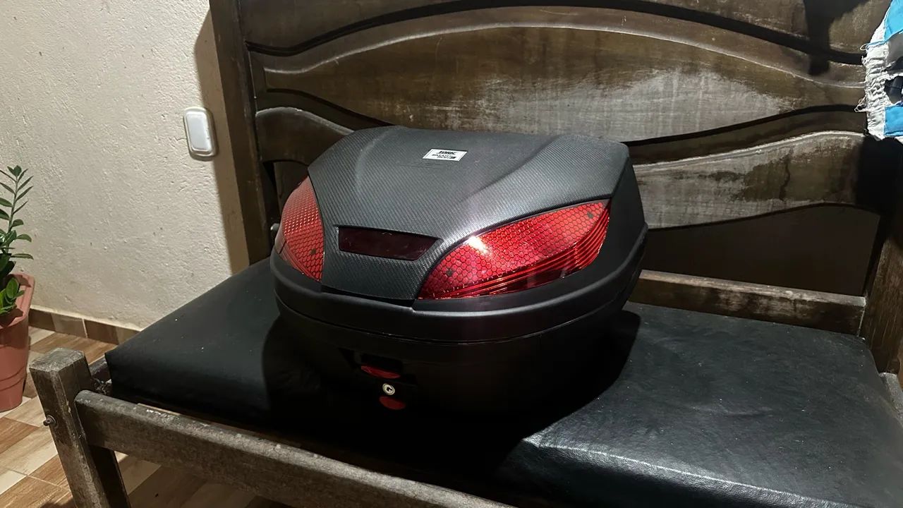Baú 52L pro trok