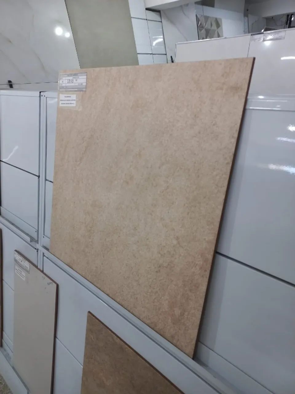 Piso 57x57 Minerati Carmelo fior - Foto 5