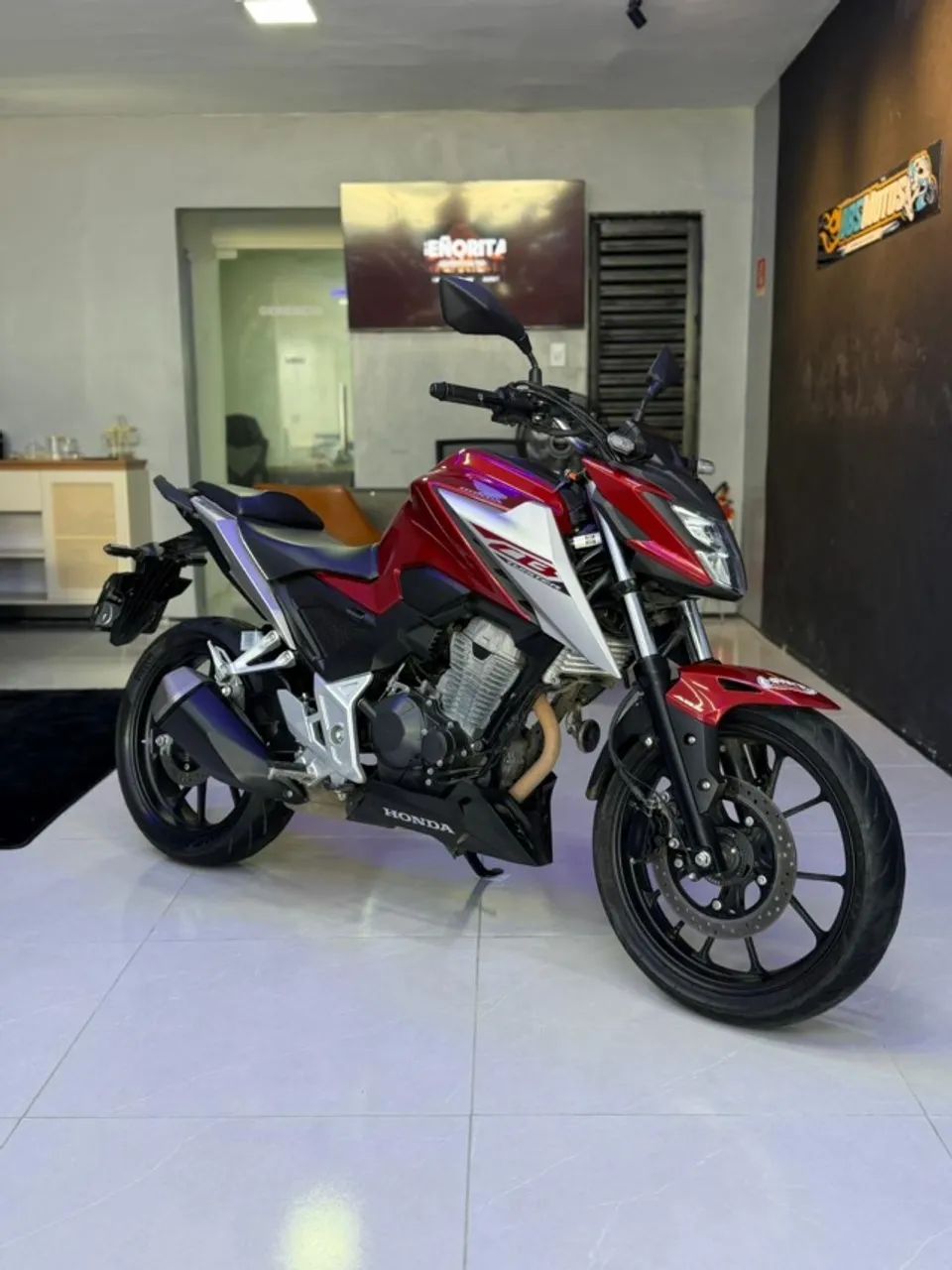 CB TWISTER 300F 2026