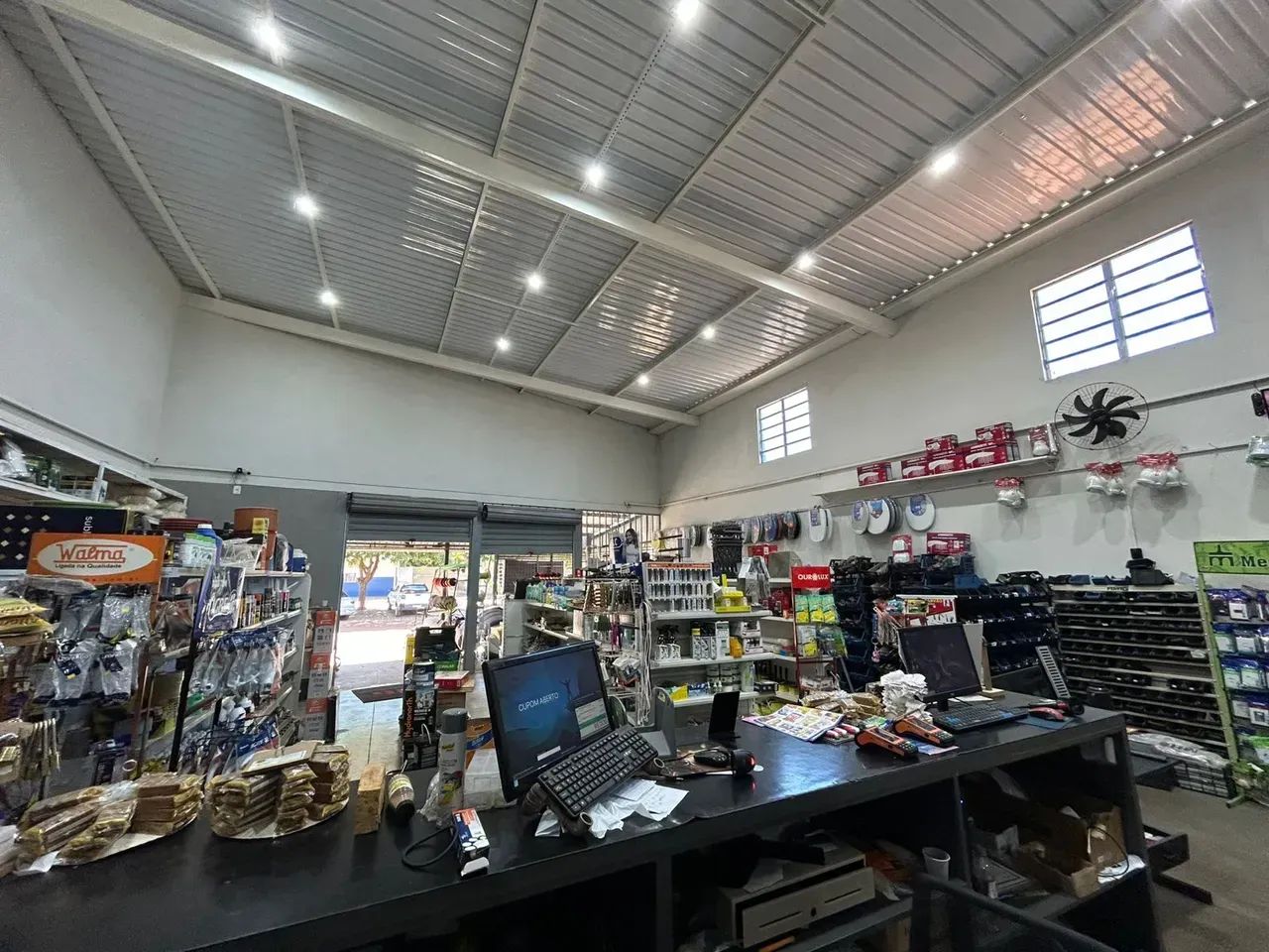 IMOVEL COMERCIAL A VENDA NO TIRADENTES - Foto 2