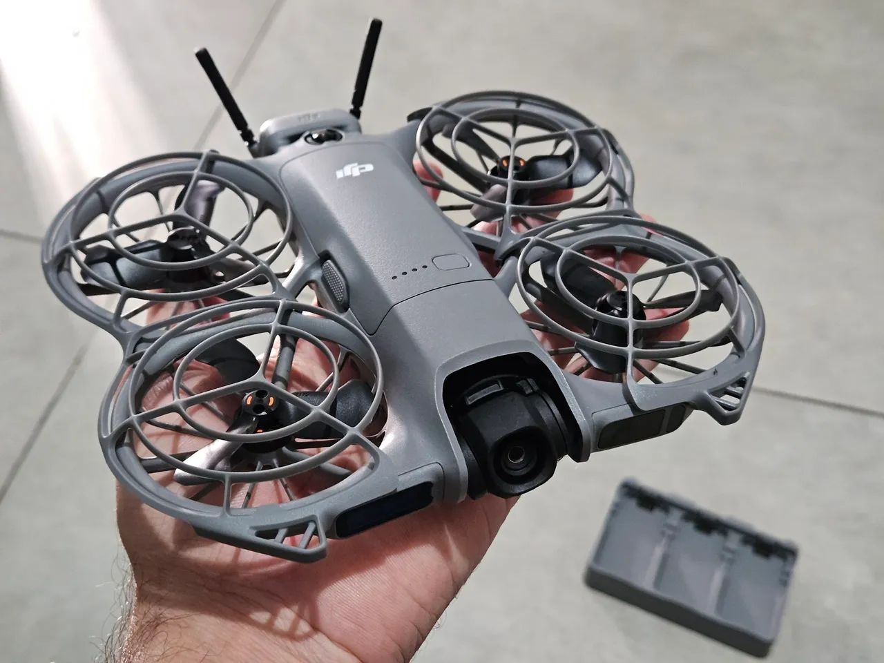 Drone DJI Neo 2 Fly More Combo Nacional  - Foto 3