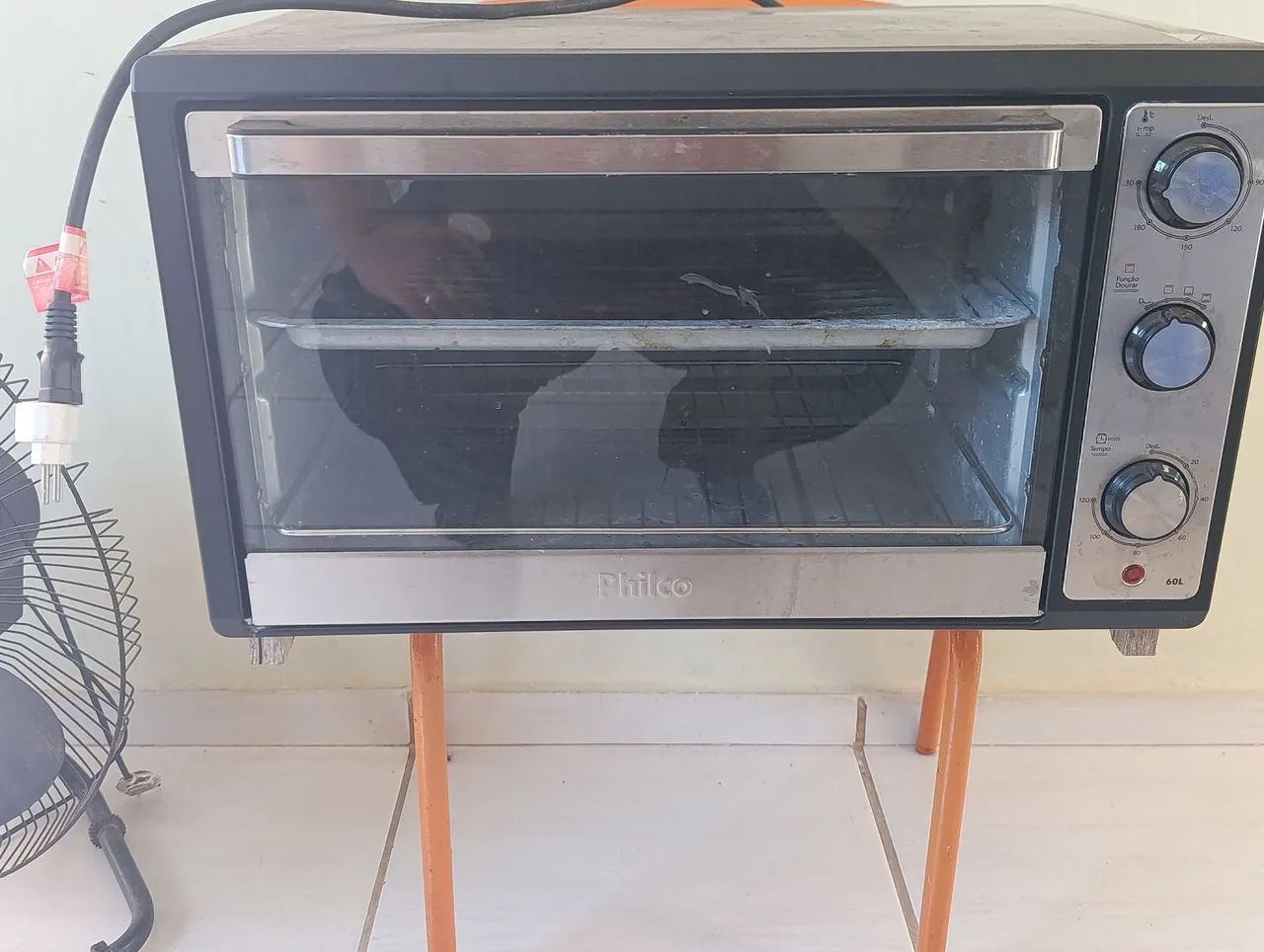 Forno elétrico.