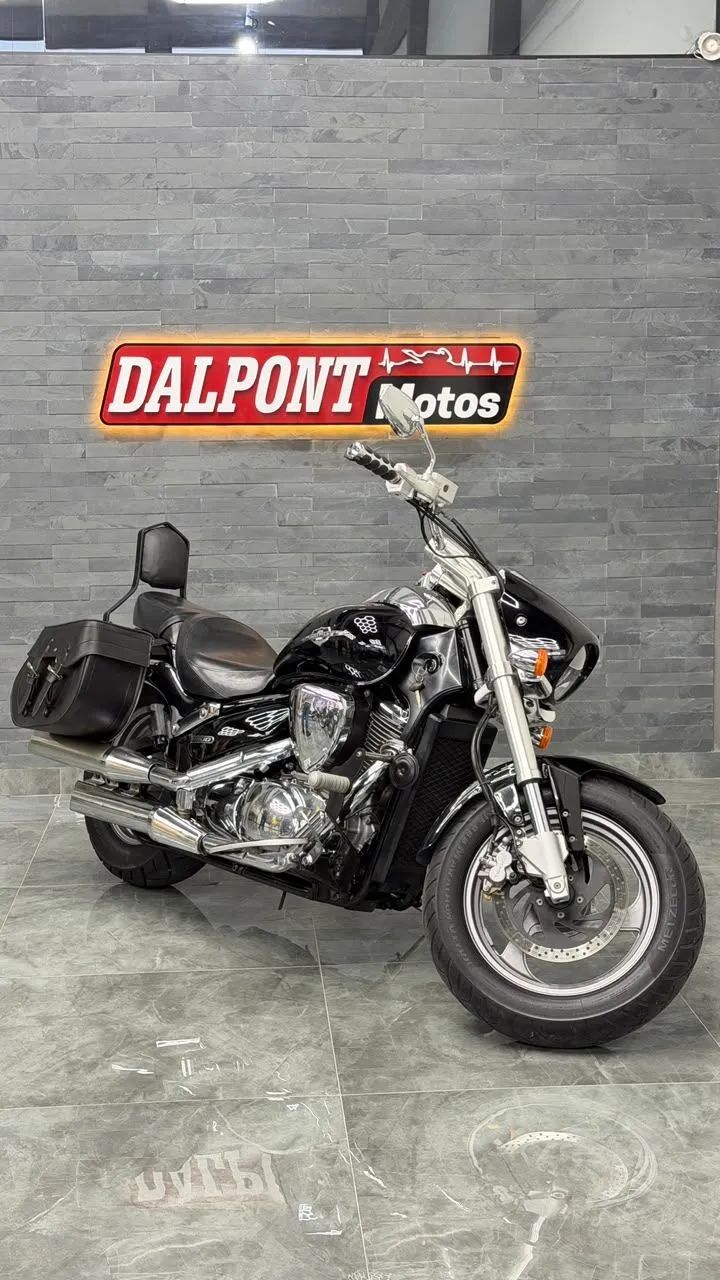 Suzuki M800 Boulevard 2014