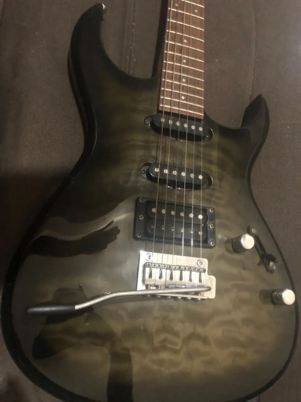 Guitarra Golden Libanes Series +Amplificador Giannini G5 