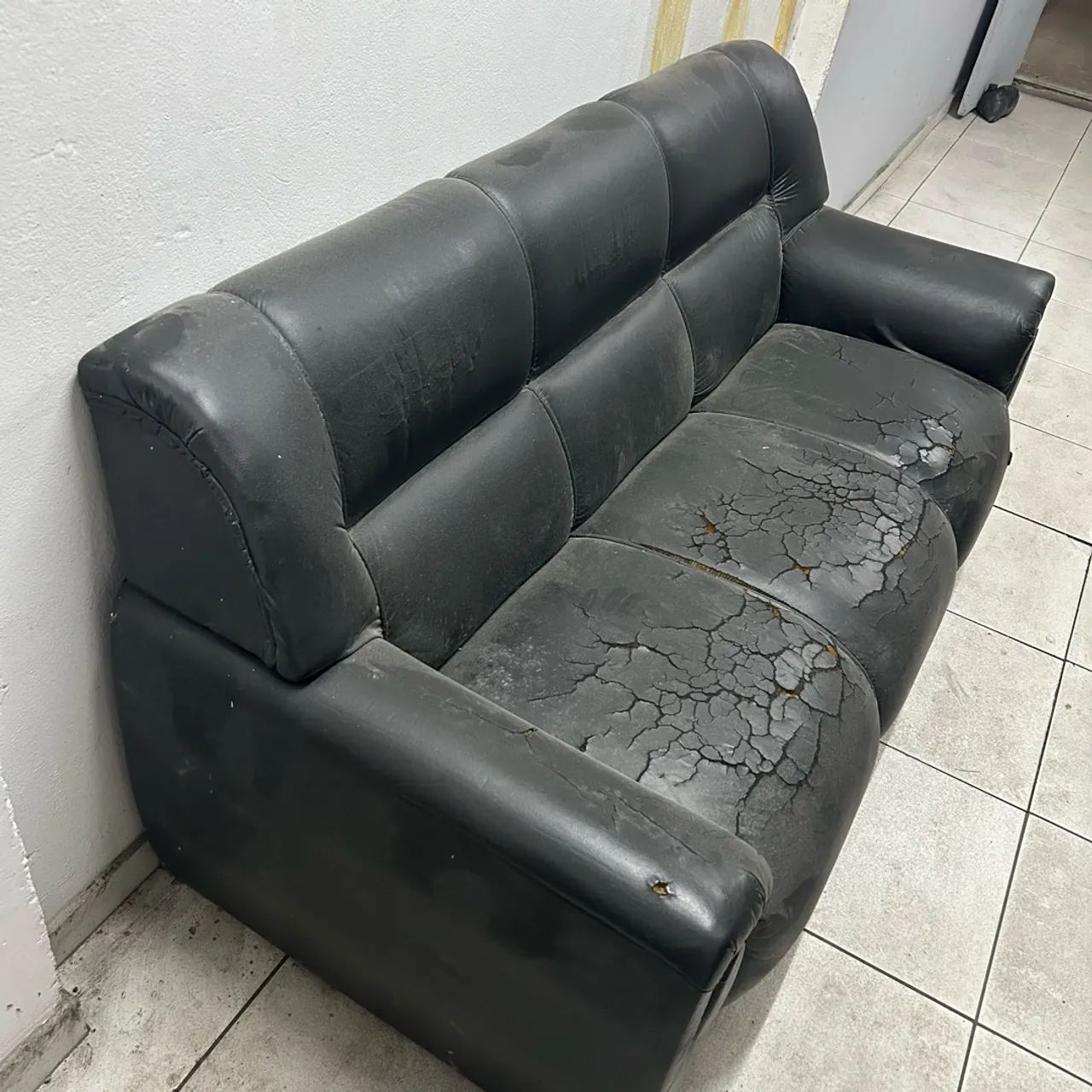 sofá de couro  - Foto 2