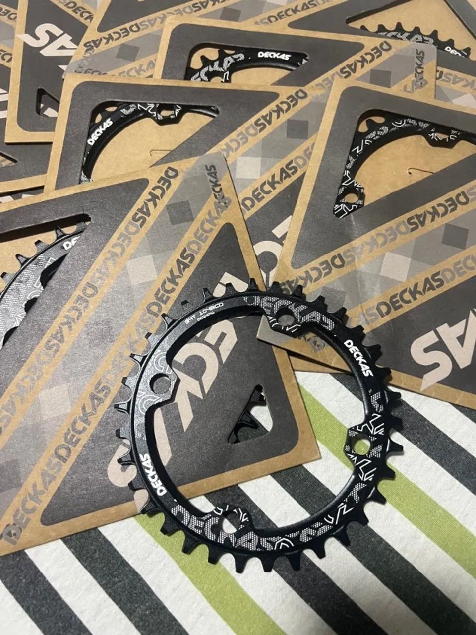Coroa Deckas - SEM USO - Foto 3