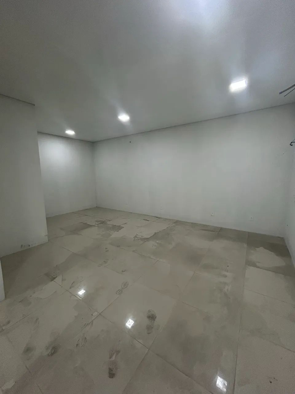 Alugo ponto comercial 