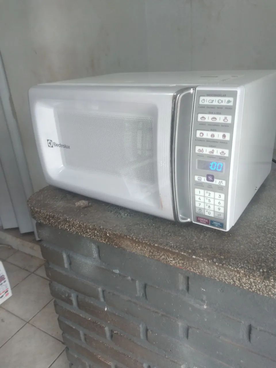 Microondas Electrolux  34 litros 