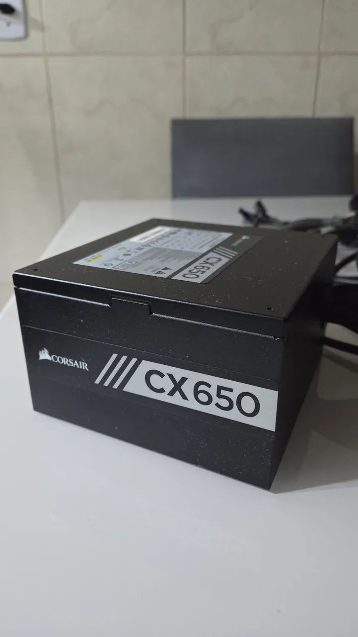Fonte Corsair 650w - Foto 4