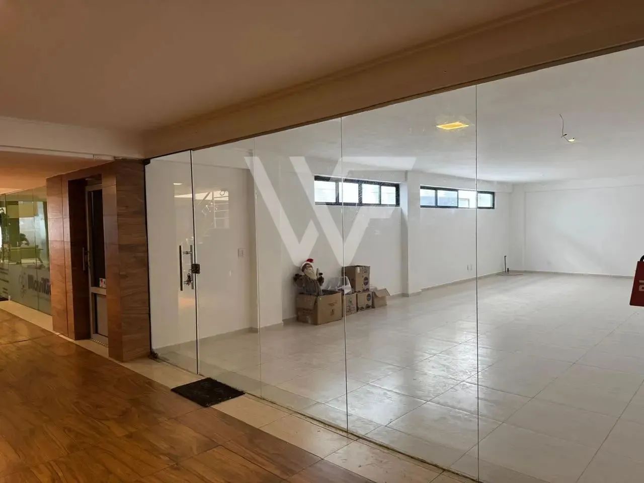 Sala / Loja  comercial com 56 m2 - Jardim Luna - Foto 4