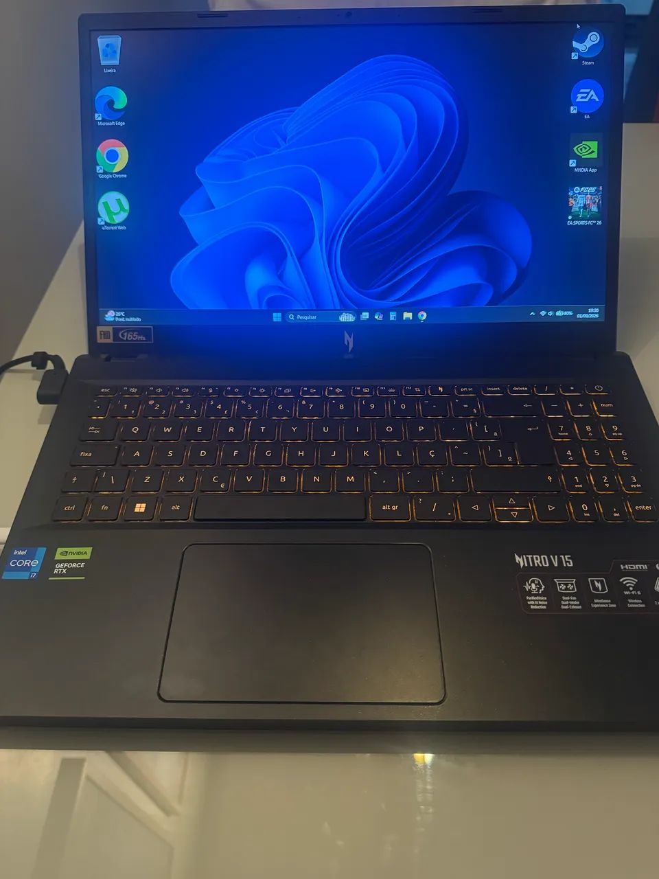 Notebook Gamer Acer v15 - Foto 2