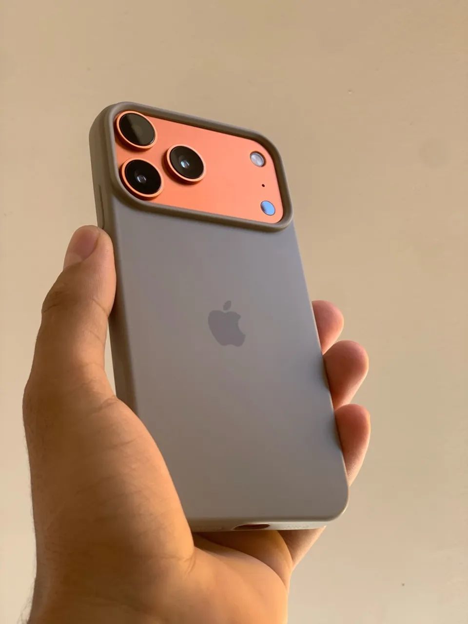 iPhone XR transformado no 17 pro 64Gb - Foto 2