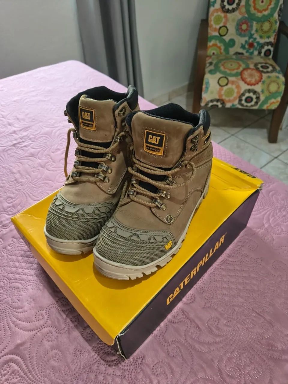 Bota Caterpillar 37 couro Original (Unisex) - Foto 4