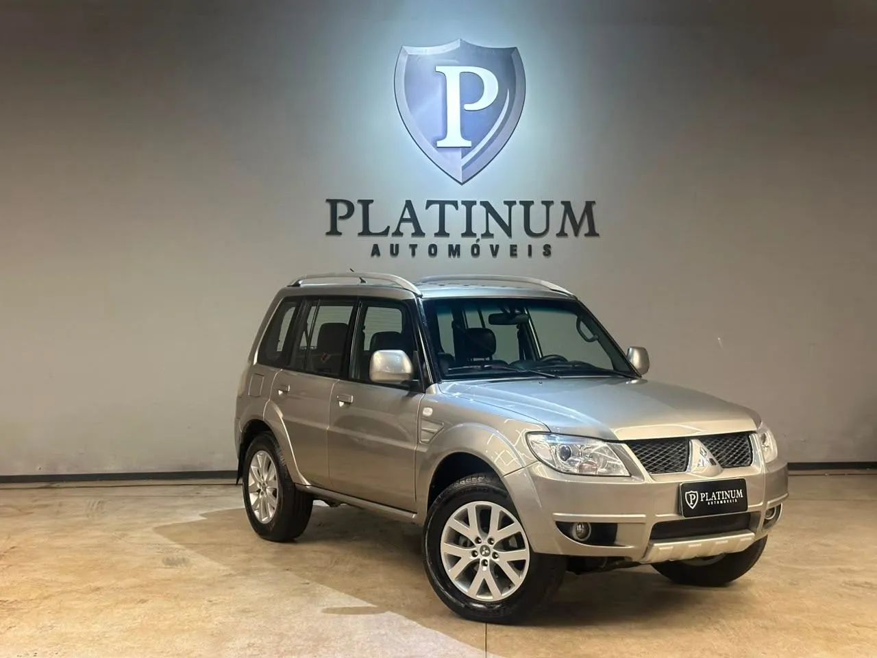 Mitsubishi Pajero TR4 2.0/ 2.0 Flex 16V 4X4 Aut. 2012