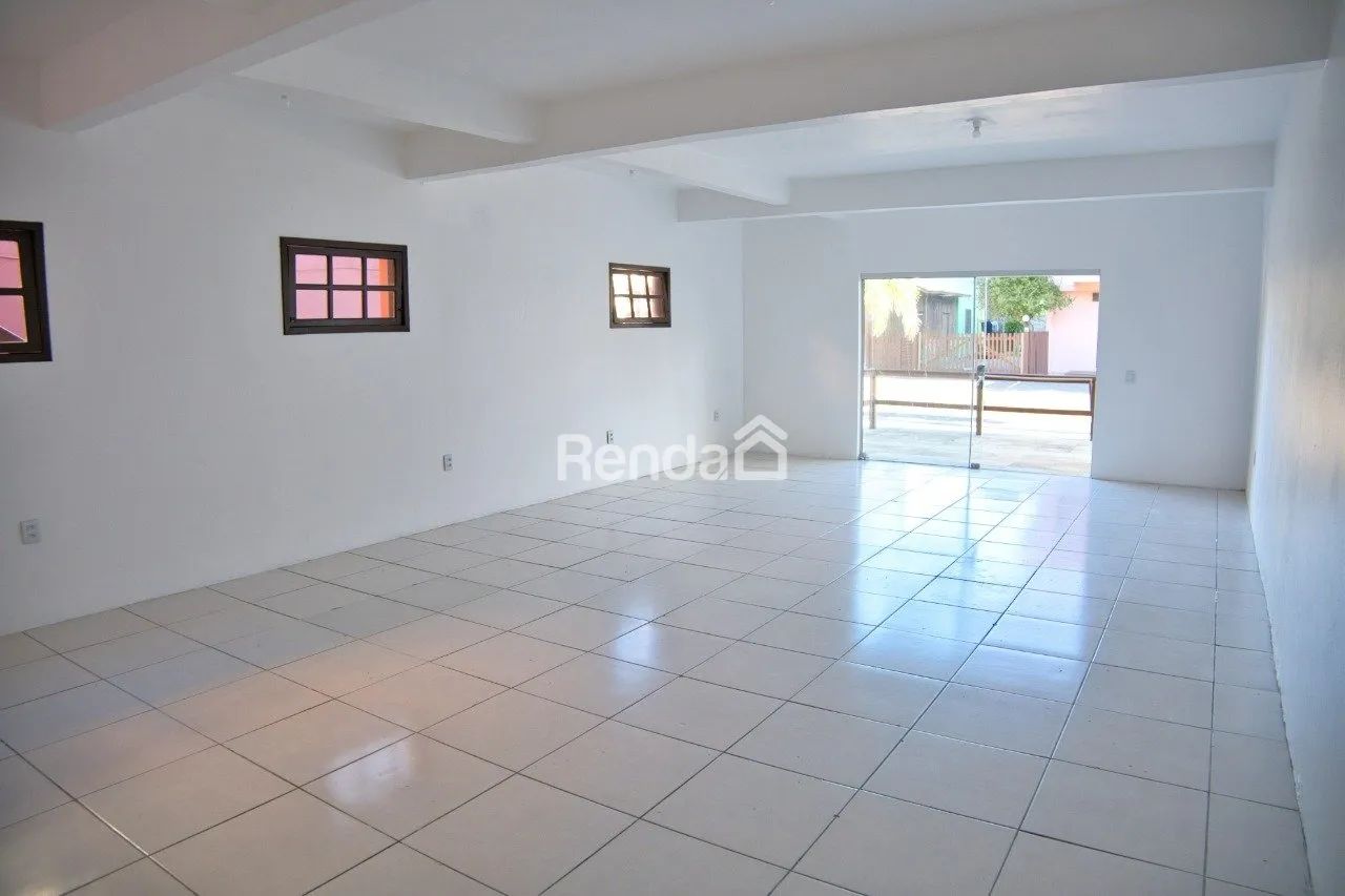 ALUGA-SE Loja Comercial na Praia da Ferrugem 78m² Garopaba - Foto 4