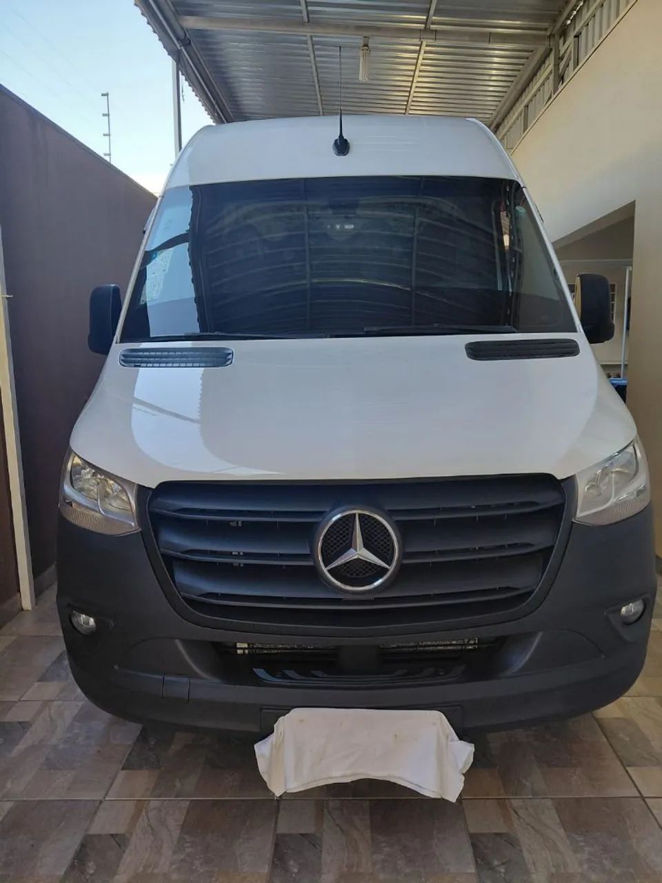 Mercedes-Benz Sprinter 315 FURGÃO STR. L T.B 2.2 DIES. 2023