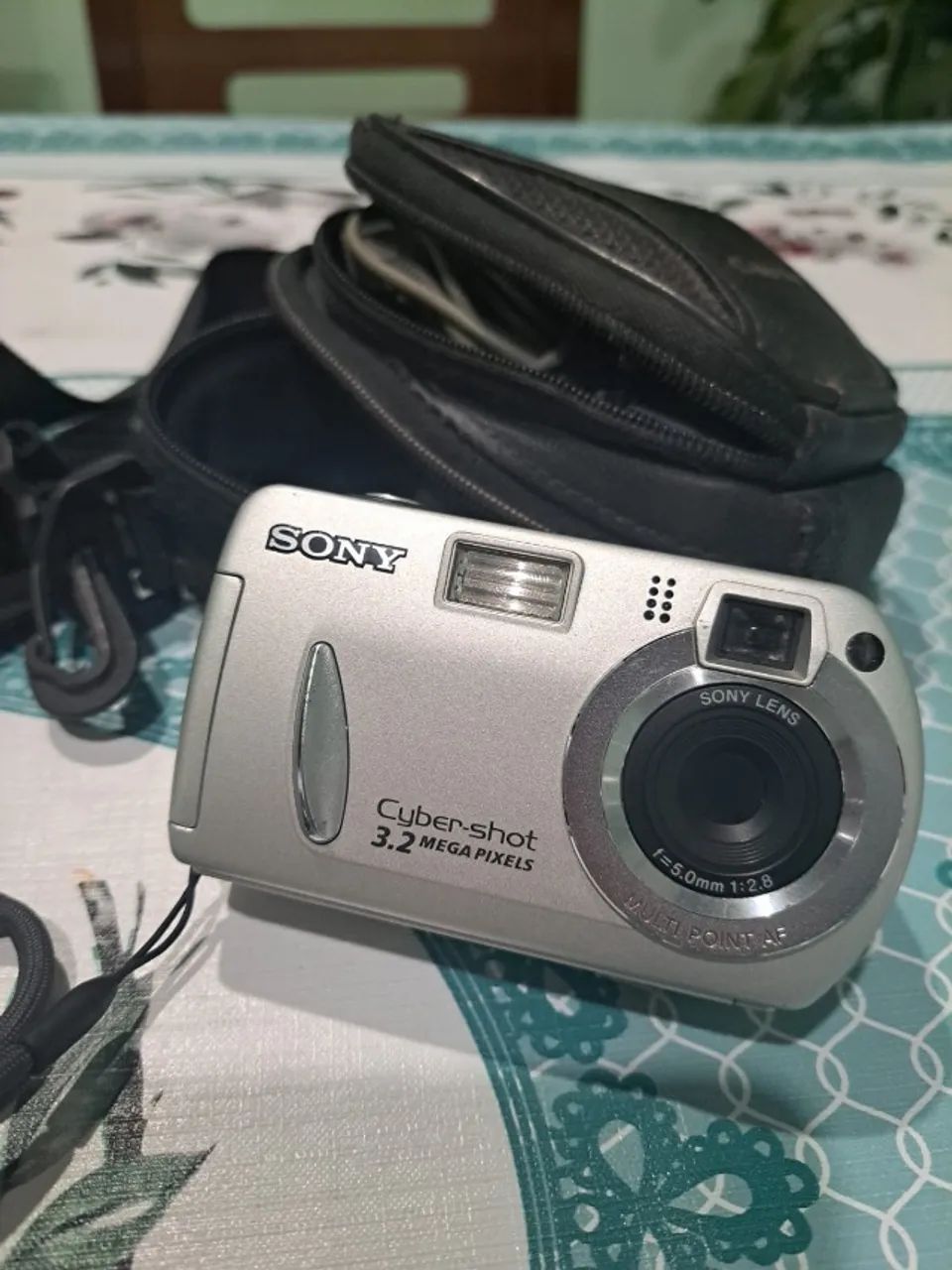 Sony Cyber-Shot DSC-P32