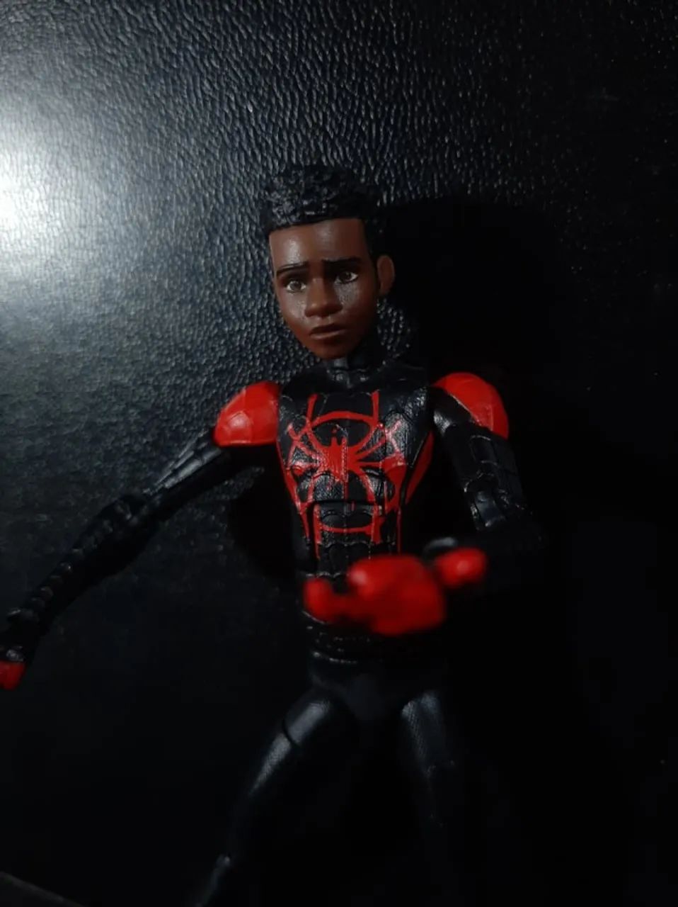 Miles Morales (Spider-verse Wave 2) - Marvel Legends - Foto 3