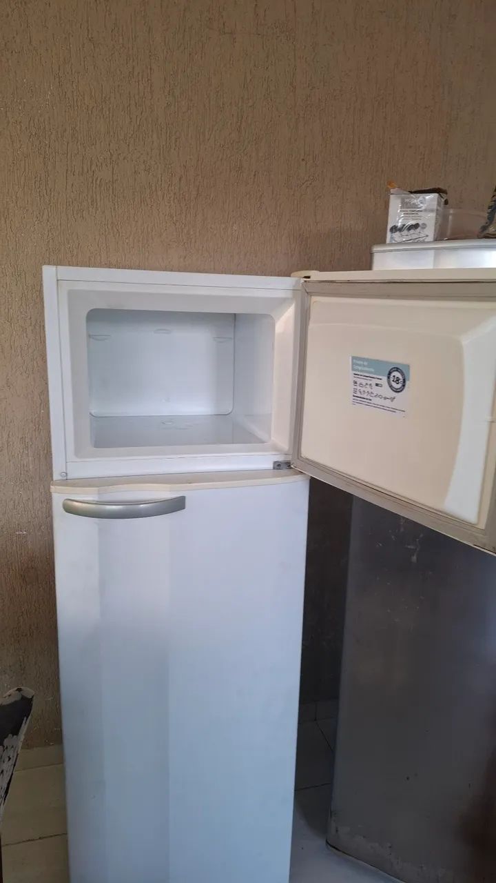 Geladeira Eletrolux - Foto 3