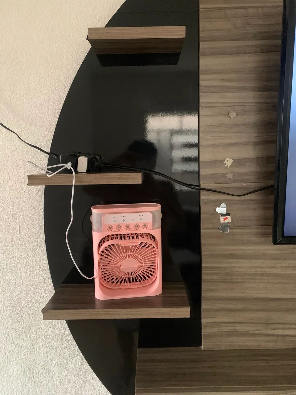 Painel para TV com Rack e Prateleiras - Foto 4