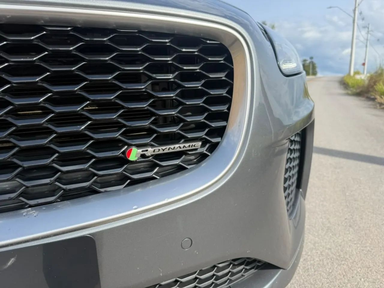 Jaguar E-Pace 2.0 AWD 249cv Aut. 2019 - Foto 4