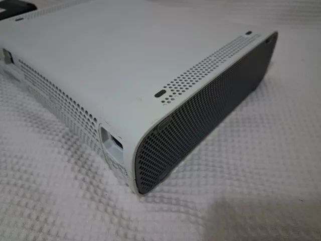 xbox 360 arcade branco com kinect des bloqueado LT - Foto 5