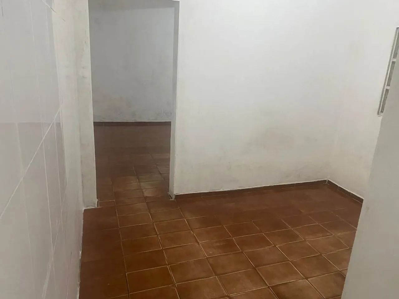 Aluga-se 3 comodos - Foto 5