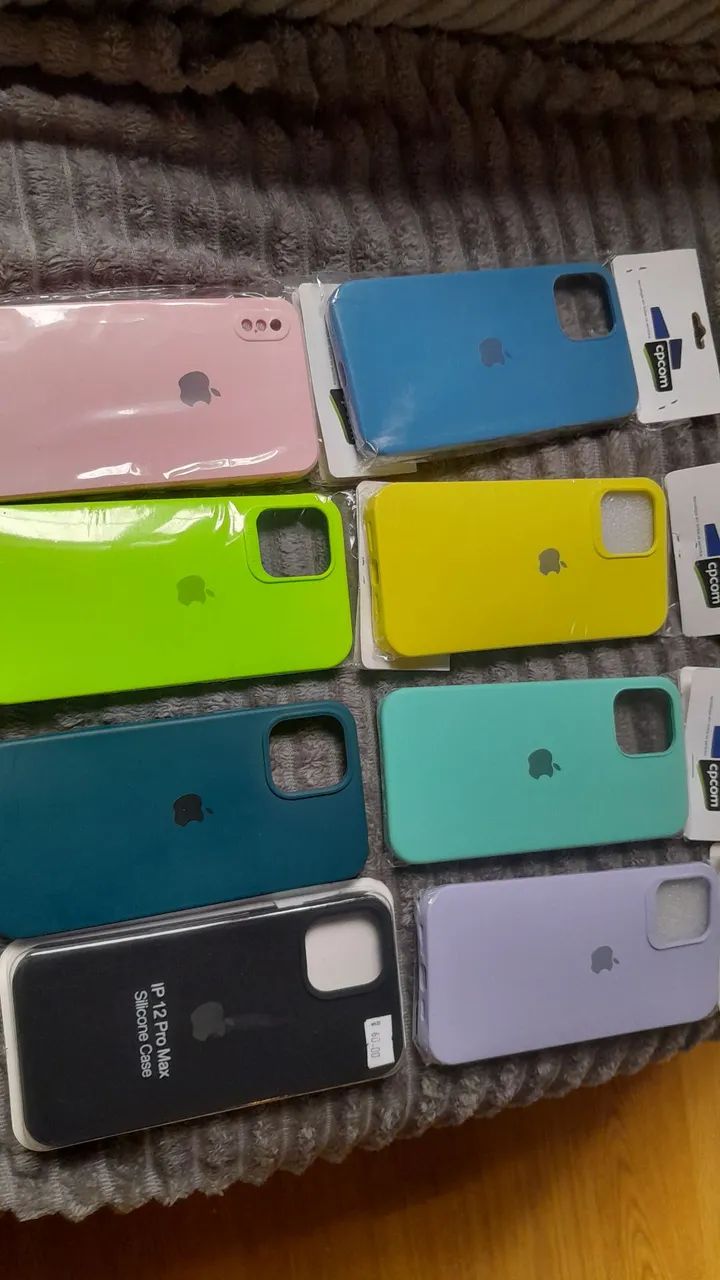 Vendo capinha de celular iPhone 12 - Foto 2