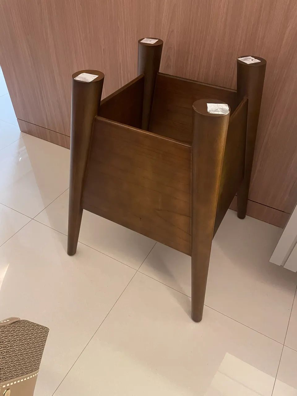 Base/pés para mesa - doação