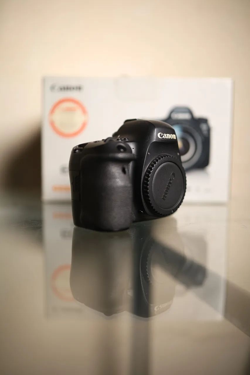 Canon 6D Mark II - Câmera Usada como Backup - Excelente Estado - Foto 2