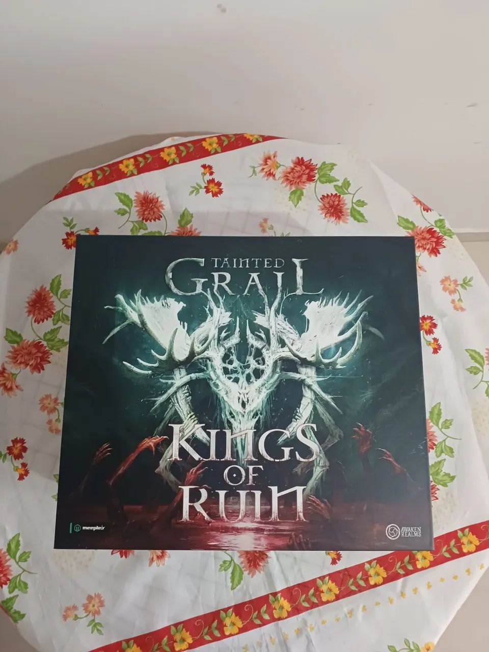 Tainted Grail Monarcas da Ruína