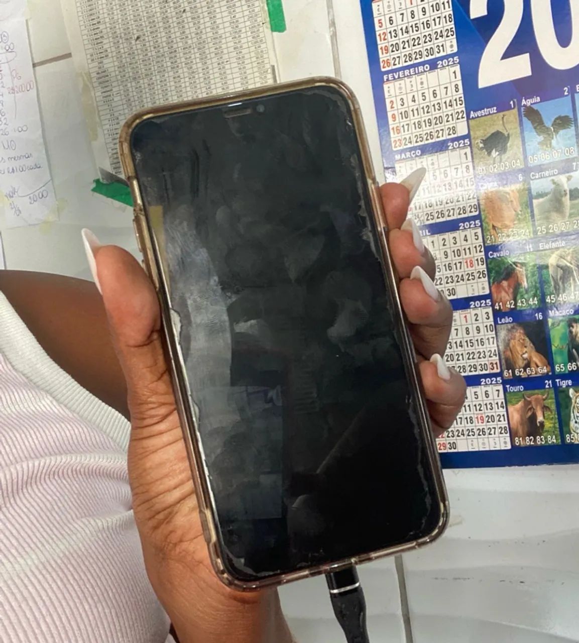 Vende-se iPhone 11 Pro Max  - Foto 2