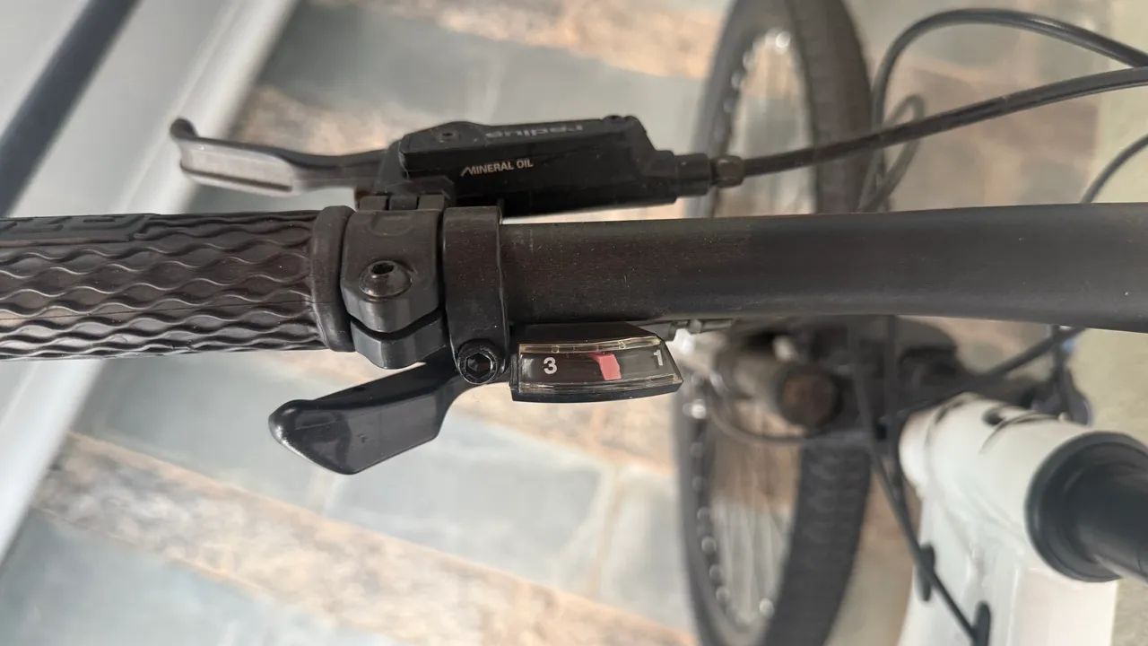 Bicicleta Aro 29 KSW 27 velocidades - Foto 5