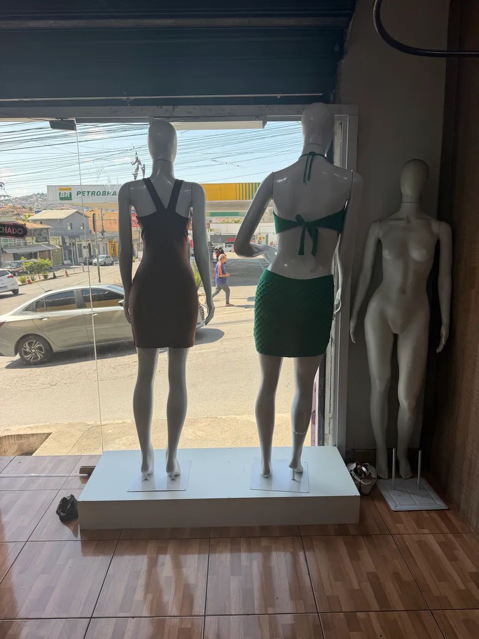 Maniquim  - Foto 2