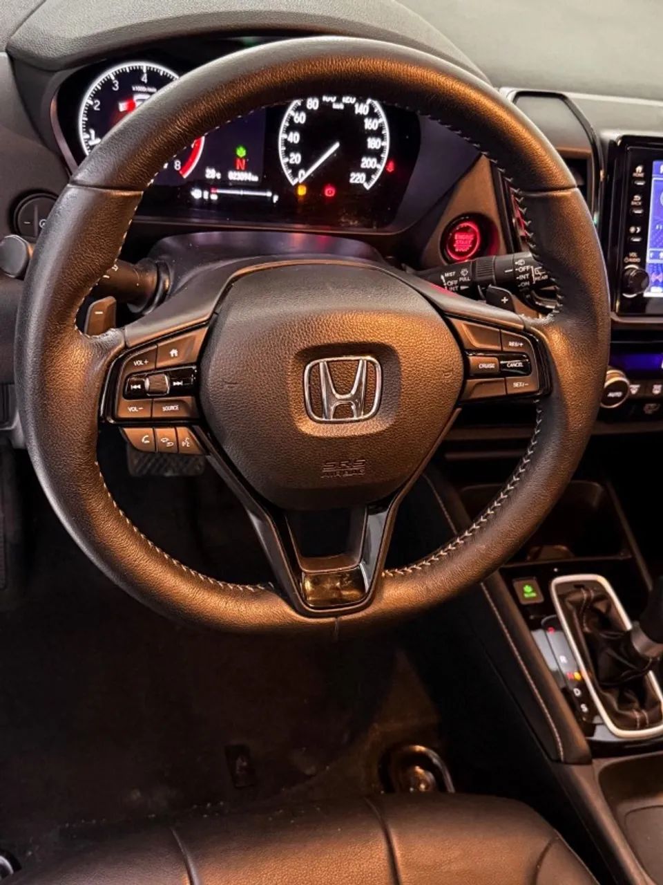 Honda City Hatchback EXL 1.5 Flex 16V Aut. 2023 - Foto 8