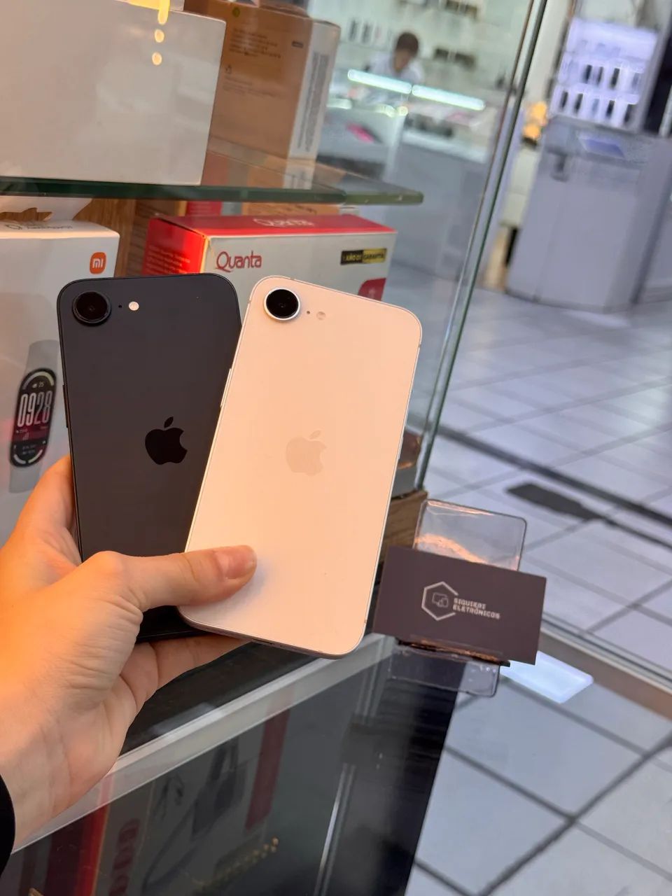 IPHONE 16e 128GB SEMINOVO  - Foto 3