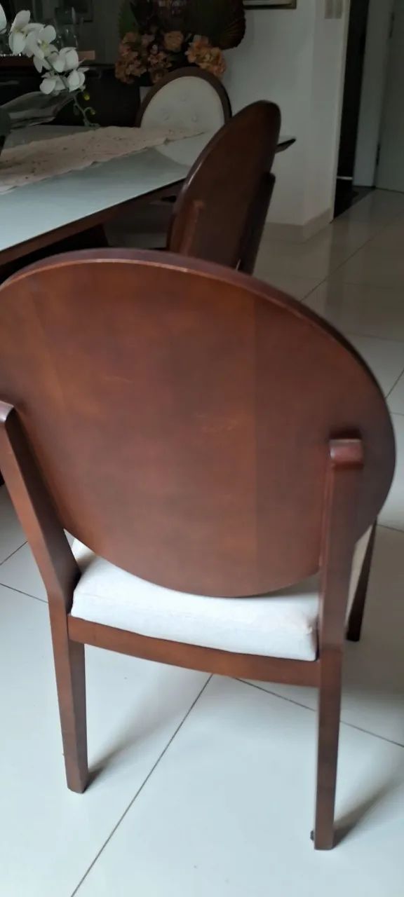 8 cadeiras de jantar - Foto 2