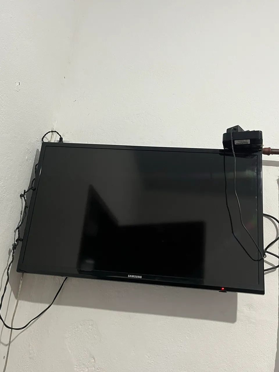 TV Samsung em Ótimo Estado 