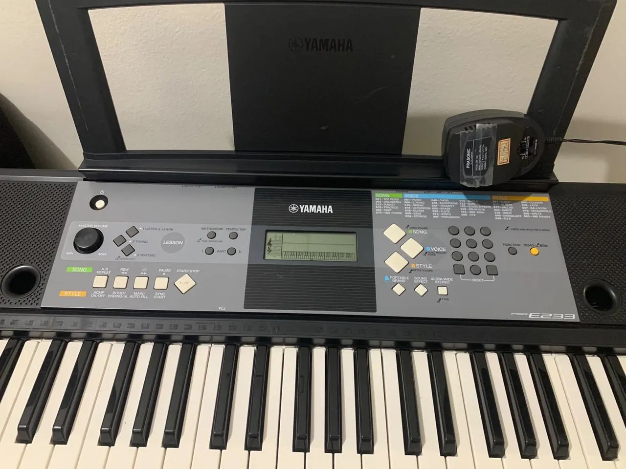 Teclado Yamaha PSR e233 - Foto 3